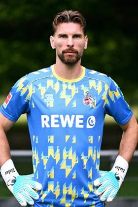 Ron Robert Zieler 1 FC Köln 1 BL, portrait date 2025 2026