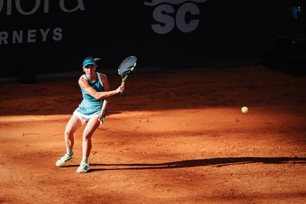 Tennis Women MSC Hamburg Ladies Open WTA 250 Lois Boisson FRA vs Tamara Korpatsch GER 16 07 2025 Tamara Korpatsch with a forehand Hamburg Tennisstadion am Rothenbaum Hamburg Germany