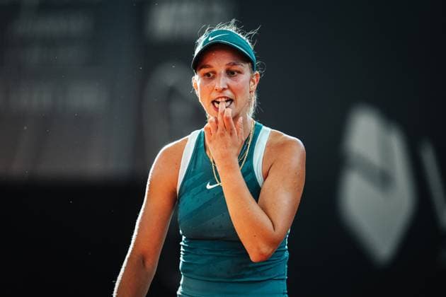 Tennis Women MSC Hamburg Ladies Open WTA 250 Lois Boisson FRA vs Tamara Korpatsch GER 16 07 2025 Tamara Korpatsch gets angry and bites her finger Hamburg Tennisstadion am Rothenbaum Hamburg Germany