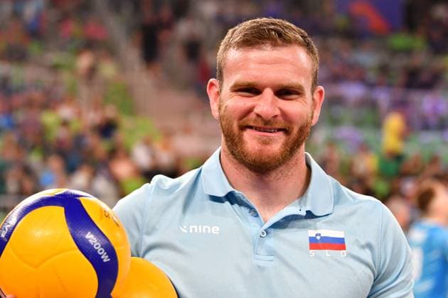 Ljubljana, Slovenia, 16th July 2024: Gregor Poljansek physiotherapist of Team Slovenia during the IVNL Volleyball Nations League, Week 3 match, between Canada and Slovenia at Arena Stozice, Ljubljana, Slovenia. (Natasa Kupljenik SPP) Copyright: xNatasaxKupljenikx xSPPx SPP_1015840