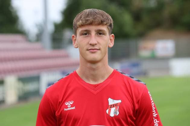 Sport Men Football Soccer Season 2025 26 16 07 2025 Bluechip Arena Meuselwitz ZFC Meuselwitz Team Photo Portrait Bastian Burghold Meuselwitz Thueringen Germany