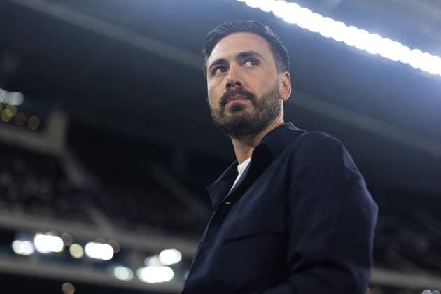 July 16, 2025, Rio de Janeiro, Rio de Janeiro, BRA: RIO DE JANEIRO, BRAZIL - JULY 16: DAVIDE ANCELOTTI, Head Coach of Botafogo, looks on prior the match between Botafogo and Vitoria as part of Brasileirao 2025 at Estadio Olimpico Nilton Santos on July 16, 2025 in Rio de Janeiro, Brazil. Rio de Janeiro BRA - ZUMAc227 20250716_zsp_c227_021 Copyright: xRuanoxCarneirox