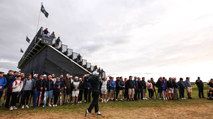 The 153rd Open Championship, Royal Portrush Golf Club, Co. Antrim 17 7 2025 Nicolai Hojgaard plays out of the rough on the 2nd Nicolai Hojgaard plays out of the rough on the 2nd 17 7 2025  Copyright: x INPHO BenxBradyx 0G8A8623a