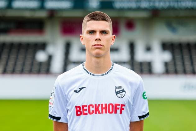 Jan Olschweski SC Verl 3 Liga, Porträttermin 2025 2026 GER, Porträttermin SC Verl, Football, 3 Liga, Season 2025 2026, 16 07 2025 GER, Porträttermin SC Verl, Football, 3 Liga, Season 2025 2026, 16 07 2025 Verl Copyright: xEibner-Pressefoto JanxRollingerx EP_JSK