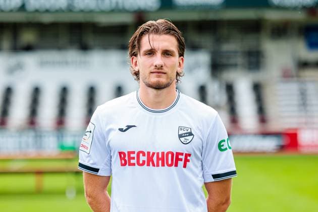 Julian Stark SC Verl 3 Liga, Porträttermin 2025 2026 GER, Porträttermin SC Verl, Football, 3 Liga, Season 2025 2026, 16 07 2025 GER, Porträttermin SC Verl, Football, 3 Liga, Season 2025 2026, 16 07 2025 Verl Copyright: xEibner-Pressefoto JanxRollingerx EP_JSK
