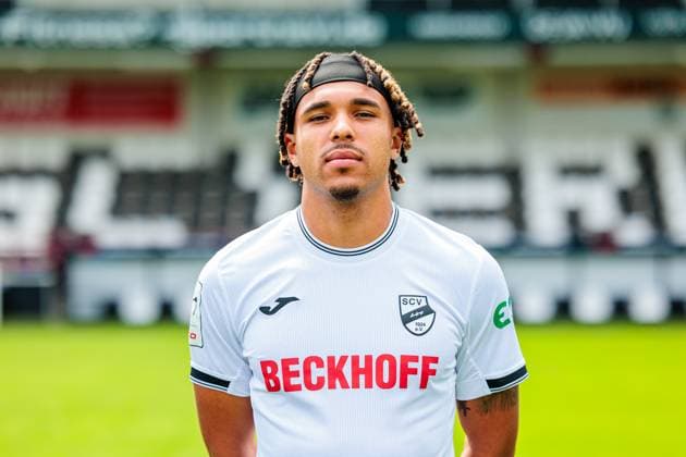 Joshua Eze SC Verl 3 Liga, Porträttermin 2025 2026 GER, Porträttermin SC Verl, Football, 3 Liga, Season 2025 2026, 16 07 2025 GER, Porträttermin SC Verl, Football, 3 Liga, Season 2025 2026, 16 07 2025 Verl Copyright: xEibner-Pressefoto JanxRollingerx EP_JSK