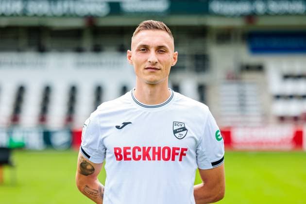Dominik Steczyk SC Verl 3 Liga, Porträttermin 2025 2026 GER, Porträttermin SC Verl, Football, 3 Liga, Season 2025 2026, 16 07 2025 GER, Porträttermin SC Verl, Football, 3 Liga, Season 2025 2026, 16 07 2025 Verl Copyright: xEibner-Pressefoto JanxRollingerx EP_JSK