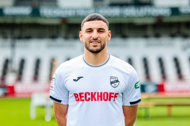 Oualid Mhamdi SC Verl 3 Liga, Porträttermin 2025 2026 GER, Porträttermin SC Verl, Football, 3 Liga, Season 2025 2026, 16 07 2025 GER, Porträttermin SC Verl, Football, 3 Liga, Season 2025 2026, 16 07 2025 Verl Copyright: xEibner-Pressefoto JanxRollingerx EP_JSK