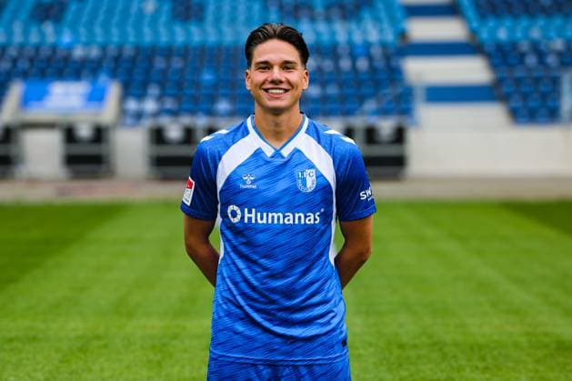 Dariusz Stalmach, 1 FC Magdeburg 2 Football Bundesliga portrait appointment 2 BL 2025 2026 official photo appointment 1 FC Magdeburg in the Avnet Arena in Magdeburg portrait, portrait, single image, Germany, football, men, GER, 16 07 2025 Christian Schroedter