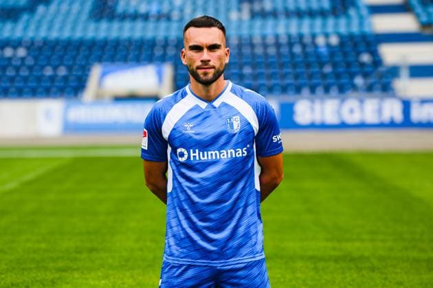 Emir Kuhinja, 1 FC Magdeburg 2 Soccer Bundesliga portrait appointment 2 BL 2025 2026 official photo appointment 1 FC Magdeburg in the Avnet Arena in Magdeburg portrait, portrait, single picture, Germany, Soccer, Men, GER, 16 07 2025 Christian Schroedter