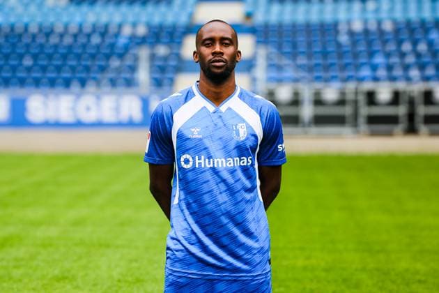 Silas Gnaka, 1 FC Magdeburg 2 Soccer Bundesliga portrait appointment 2 BL 2025 2026 official photo appointment 1 FC Magdeburg in the Avnet Arena in Magdeburg portrait, portrait, single picture, Germany, Soccer, men, GER, 16 07 2025 Christian Schroedter