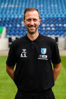 Co coach Andreas Schumacher, 1 FC Magdeburg 2 Soccer Bundesliga portrait appointment 2 BL 2025 2026 official photo appointment 1 FC Magdeburg in the Avnet Arena in Magdeburg portrait, portrait, single picture, Germany, Soccer, men, GER, 16 07 2025 Christian Schroedter