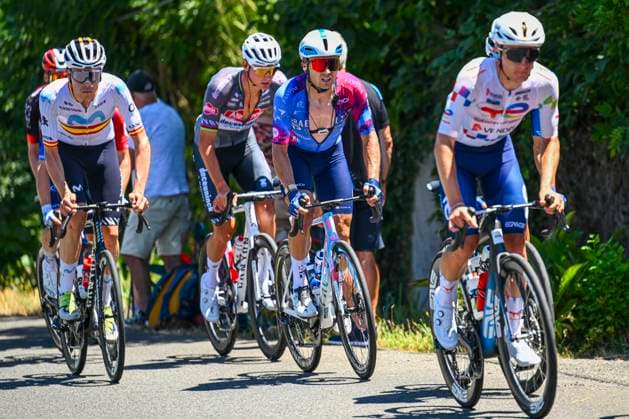 Tour de France 2025 Stage 12 HAUTACAM, FRANCE - JULY 17 : Rider of Israel - Premier Tech in action during stage 12 of the 112th edition of Tour de France an UCI World Tour 2.UWT cycling road race stage for Men Elite of 181 km with start in Auch and finish in Hautacam on July 17, 2025 in Hautacam, France, 17 07 2025 ( Motordriver Kenny Verfaillie - Hautacam France  Copyright: xVincentxKalutx