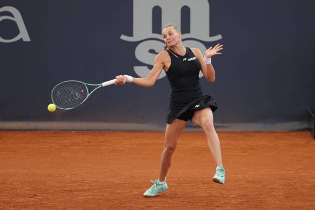 GER, Hamburg, xFSx, ATP250 Womens Tennis Tournament , MSC Hamburg Ladies Open 2025 , Round of 16 ,17 07 2025 v l Dayana Yastremska UKR plays a forehand Copyright: HMBxMedia FernandoxSoares
