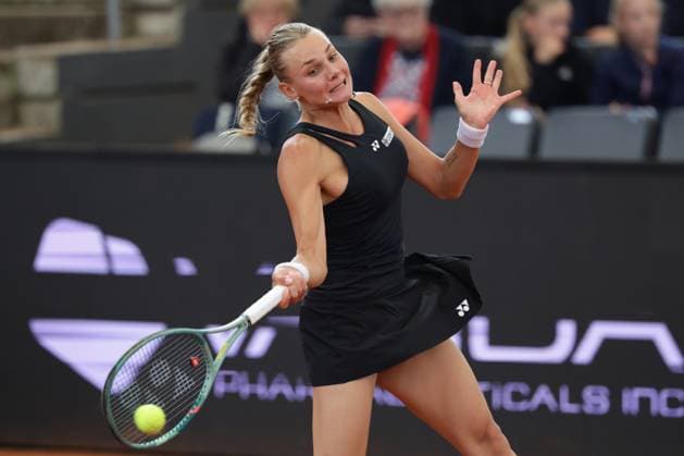 GER, Hamburg, xFSx, ATP250 Womens Tennis Tournament , MSC Hamburg Ladies Open 2025 , Round of 16 ,17 07 2025 v l Dayana Yastremska UKR plays a forehand Copyright: HMBxMedia FernandoxSoares