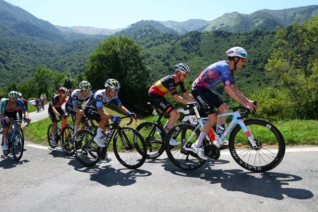 Tour de France 2025 Stage 12 HAUTACAM, FRANCE - JULY 17 : Woods Michael (CAN) of Israel - Premier Tech, Wellens Tim (BEL) of UAE Team Emirates - XRG in action during stage 12 of the 112th edition of Tour de France an UCI World Tour 2.UWT cycling road race stage for Men Elite of 181 km with start in Auch and finish in Hautacam on July 17, 2025 in Hautacam, France, 17 07 2025 ( Motordriver Kenny Verfaillie - Hautacam France  Copyright: xVincentxKalutx