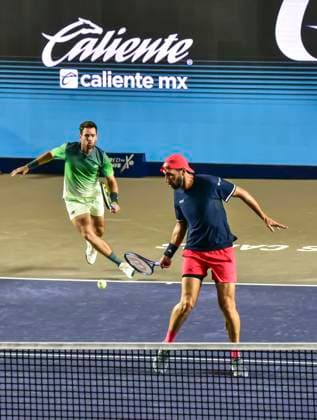 LOS CABOS TENNIS OPEN 2025 LOS CABOS TENNIS OPEN 2025 KRAJICEK GONZALEZ VS WINEGAR CERETTANI 16072025 LOS CABOS, BAJA CALIFORNIA, MEXICO Photo of Austin Krajicek of the USA and Santiago Gonzalez of Mexico, during doubles game of Los Cabos Tennis Open 2025 held at the Mextenis Stadium of the Cabo Sports Complex of Los Cabos, Baja California, Mexico Photo Austin Krajicek of the USA and Santiago Gonzalez of Mexico, during doubles game of Los Cabos Tennis Open 2025 held at the Mextenis Stadium of the Cabo Sports Complex of Los Cabos, Baja California, Mexico PHOTO BY IMAGENSHOP AGENCIA FOTOGRAFICA LOS CABOS BAJA CALIFORNIA MEXICO Copyright: xIMAGENSHOPxAGENCIAxFOTOGRAFICAx