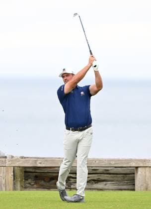 Bryson DeChambeau on the 6th Tee The Open Golf, Round 1, Royal Portrush Golf Club, County Antrim, Northern Ireland, UK - 17 Jul 2025Portrush Royal Portrush Golf Club Northern Ireland United Kingdom  Copyright: xGreigxCowie Shutterstockx 15402507du