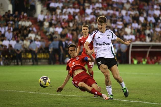 Fußball, EL-Quali, FC Aqtöbe - Legia Warschau AKTOBE 17.07.2025 REWANZOWY MECZ I RUNDA ELIMINACYJNA LIGA EUROPY SEZON 2025 26: FK AKTOBE - LEGIA WARSZAWA --- UEFA EUROPA LEAGUE FIRST QUALIFYING ROUND SECOND MATCH: FC AKTOBE - LEGIA WARSAW BAGDAT KAIROW MARC GUAL FOT. PIOTR KUCZA FOTOPYK NEWSPIX.PL --- newspix.pl POLAND OUT! 