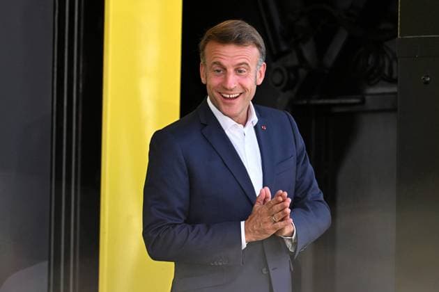 TDF 2025 BASTIEN ARBERET MAXPPP CYCLISME TOUR DE FRANCE 12E ETAPE ENTRE AUCH ET HAUTACAM, PHOTO DE L ARRIVEE LE JEUDI 17 JUILLET 2025 EN PRESENCE DU PRESIDENT DE LA REPUBLIQUE EMMANUEL MACRON HAUTACAM HAUTES-PYRENEES FRANCE  Copyright: xMAXPPPxBASTIENxARBERETx ARB_0980 BAR2025071732