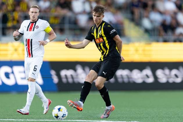 250717 Adrian Svanbäck of Häcken during the UEFA Europa League qualifier football match between Häcken and Spartak Trnava on July 17, 2025 in Göteborg Photo Michael Erichsen BILDBYRAN COP 89 MI0850 bbeng europa league football fotball fotboll häcken soccer spartak trnava uefa europa league  Copyright: MICHAELxERICHSEN BB250717MI057