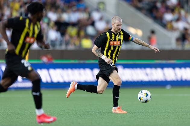 250717 Simon Gustafson of Häcken during the UEFA Europa League qualifier football match between Häcken and Spartak Trnava on July 17, 2025 in Göteborg Photo Michael Erichsen BILDBYRAN COP 89 MI0850 bbeng europa league football fotball fotboll häcken soccer spartak trnava uefa europa league  Copyright: MICHAELxERICHSEN BB250717MI062