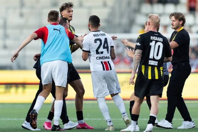 250717 Silas Andersen of Häcken and Kristian Kostrna of Spartak Trnava after the UEFA Europa League qualifier football match between Häcken and Spartak Trnava on July 17, 2025 in Göteborg Photo Michael Erichsen BILDBYRAN COP 89 MI0850 bbeng europa league football fotball fotboll häcken soccer spartak trnava uefa europa league  Copyright: MICHAELxERICHSEN BB250717MI073