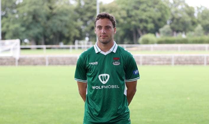 1 FC Schweinfurt 05, 3 Liga, Porträttermin 2025 2026 Tim Latteier 1 FC Schweinfurt 05 , single picture, portrait, landscape format Schweinfurt Sachs Stadion Bayern Germany