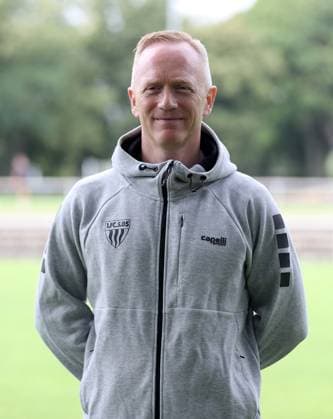 1 FC Schweinfurt 05, 3 Liga, Porträttermin 2025 2026 Team doctor Dr. Simon Herwerth 1 FC Schweinfurt 05 , single picture, portrait, portrait format Schweinfurt Sachs Stadium Bavaria Germany