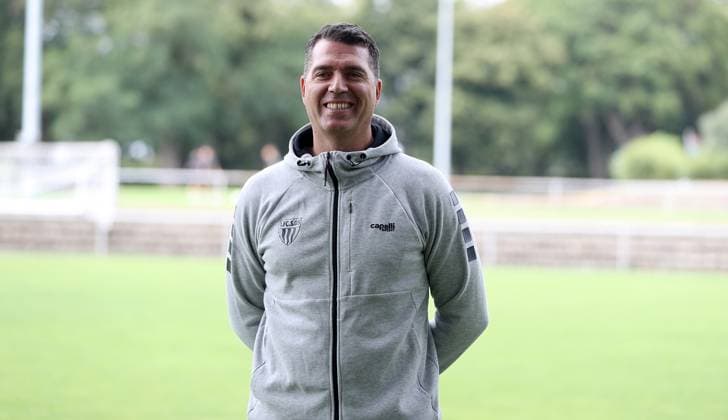 1 FC Schweinfurt 05, 3 Liga, Porträttermin 2025 2026 Team doctor Dr. Matthias Blanke 1 FC Schweinfurt 05 , single picture, portrait, landscape format Schweinfurt Sachs Stadium Bavaria Germany