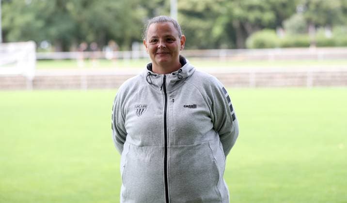 1 FC Schweinfurt 05, 3 Liga, Porträttermin 2025 2026 Team manager Sandra Kühlinger 1 FC Schweinfurt 05 , single picture, portrait, landscape format Schweinfurt Sachs Stadium Bavaria Germany