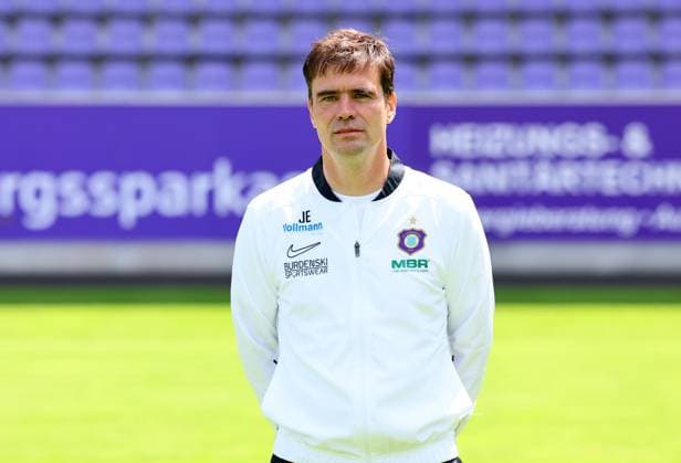 Team presentation Erz Aue 3 Liga Co Coach Jörg Emmerich, FC Erzgebirge Aue 3 Liga, Porträttermin 2025 2026 , Aue, 17 07 2025, Erzgebirgsstadion, Fußball , For editorial use only Only editorial use