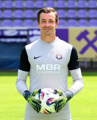 Team presentation Erz Aue 3 Liga Goalkeeper Martin Männel Maennel, FC Erzgebirge Aue 3 Liga, Porträttermin 2025 2026 , Aue, 17 07 2025, Erzgebirgsstadion, Fußball , For editorial use only Only editorial use