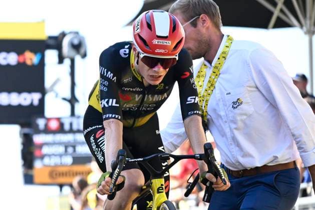 Tour de France 2025 Stage 12 HAUTACAM, FRANCE - JULY 17 : Vingegaard Jonas (DEN) of Team Visma - Lease a Bike during stage 12 of the 112th edition of Tour de France an UCI World Tour 2.UWT cycling road race stage for Men Elite of 181 km with start in Auch and finish in Hautacam on July 17, 2025 in Hautacam, France, 17 07 2025 ( Motordriver Kenny Verfaillie - Hautacam France  Copyright: xJanxDexMeuleneirx