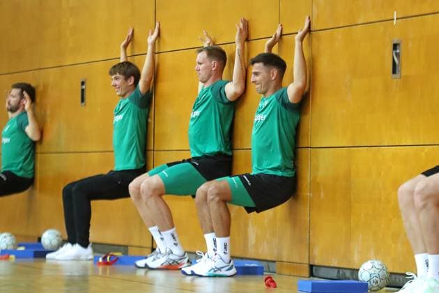 HBL1 training kick-off of SC DHfK Leipzig, 17 07 25 Adam Lönn 15, SC DHfK Leipzig center , right next to Lucas Krzikalla 8, SC DHfK Leipzig Handball, DAIKIN HBL, season 2025 2026, training kick-off of SC DHfK Leipzig on 17 07 25 in the Quarterback Immobilien Arena Leipzig Kleine Arena Copyright: xBEAUTIFULxSPORTS JanxKaeferx