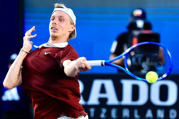 LOS CABOS TENNIS OPEN 2025, LOS CABOS TENNIS OPEN 2025 SCHOOLKATE VS SHAPOVALOV 17072025 LOS CABOS, BAJA CALIFORNIA, MEXICO Action photo of Denis Shapovalov of Canada, during quarter final singles game of Los Cabos Tennis Open 2025 held at the Mextenis Stadium of the Cabo Sports Complex of Los Cabos, Baja California, Mexico Action photo of Denis Shapovalov of Canada, during quarter final singles game of Los Cabos Tennis Open 2025 held at the Mextenis Stadium of the Cabo Sports Complex of Los Cabos, Baja California, Mexico PHOTO BY IMAGENSHOP AGENCIA FOTOGRAFICA LOS CABOS BAJA CALIFORNIA MEXICO Copyright: xIMAGENSHOPxAGENCIAxFOTOGRAFICAx