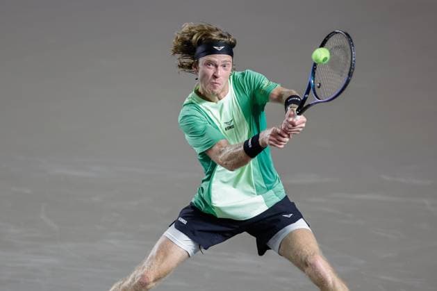 LOS CABOS TENNIS OPEN 2025, LOS CABOS TENNIS OPEN 2025 RUBLEV VS NAVA 17072025 LOS CABOS, BAJA CALIFORNIA, MEXICO Action photo of Andrey Rublev of Russia, during quarter final singles game of Los Cabos Tennis Open 2025 held at the Mextenis Stadium of the Cabo Sports Complex of Los Cabos, Baja California, Mexico Action photo of Andrey Rublev of Russia, during quarter final singles game of Los Cabos Tennis Open 2025 held at the Mextenis Stadium of the Cabo Sports Complex of Los Cabos, Baja California, Mexico PHOTO BY IMAGENSHOP AGENCIA FOTOGRAFICA LOS CABOS BAJA CALIFORNIA MEXICO Copyright: xIMAGENSHOPxAGENCIAxFOTOGRAFICAx