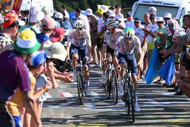 17-07-2025 Tour De France; Tappa 12 Auch - Hautacam; 2025, Totalenergies; 2025, Uae Team Emirates - Xrg; Jegat, Jordan; Cras, Steff; Yates, Simon; Hautacam; 