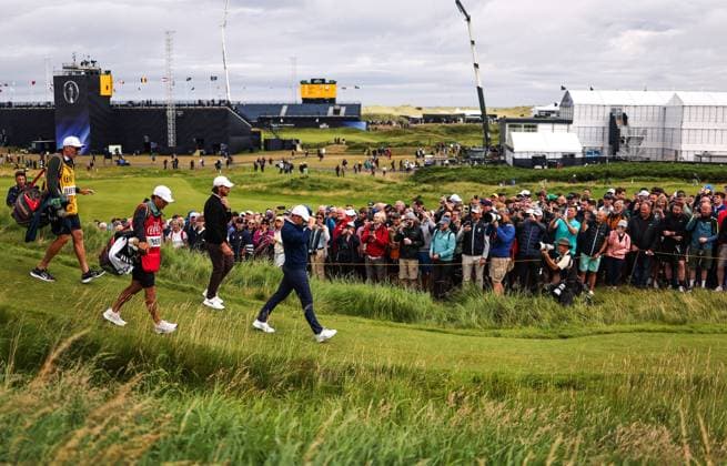 The 153rd Open Championship, Royal Portrush Golf Club, Co. Antrim 18 7 2025 Rory McIlroy walks up the 2nd Rory McIlroy walks up the 2nd 18 7 2025  Copyright: x INPHO BenxBradyx 0G8A9711