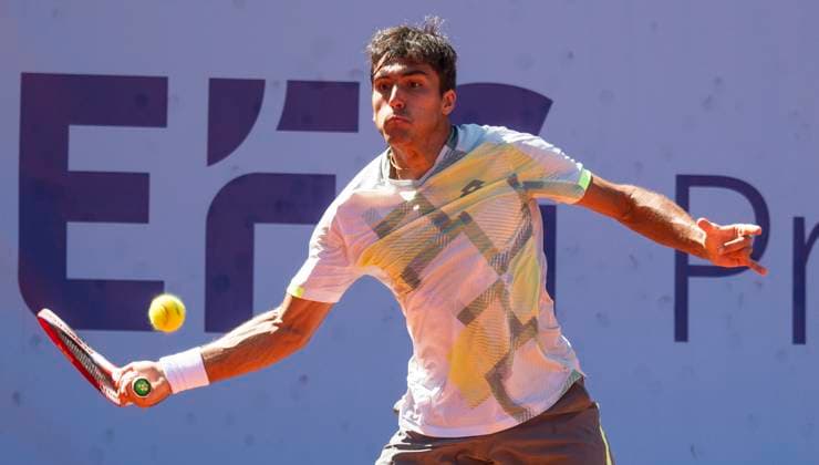 July 18, 2025, Gstaad, Bern, Switzerland: Gstaad Switzerland, 07 18 2025: ROMAN ANDREAS BURRUCHAGA of Argentina is in action during quarter-final of EFG Swiss Open Gstaad ATP, Tennis Herren 250 and took place at Roy Emerson Arena in Gstaad, which is located in the famous ski resort of Gstaad and which is located in the Bernese Oberland. Gstaad Switzerland - ZUMAd206 20250718_zip_d206_019 Copyright: xEricxDubostx