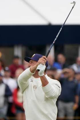 The 153rd Open Championship 2025 Bryson DeChambeau In action on the 1st hole the 2nd day The 153rd Open Championship, Royal Portrush Golf Club (Dunluce Links) in Portrush, County Antrim, Northern Ireland, from Thursday, 17 July to Sunday, 20 July 2025. Copyright: xMarkxNewcombex