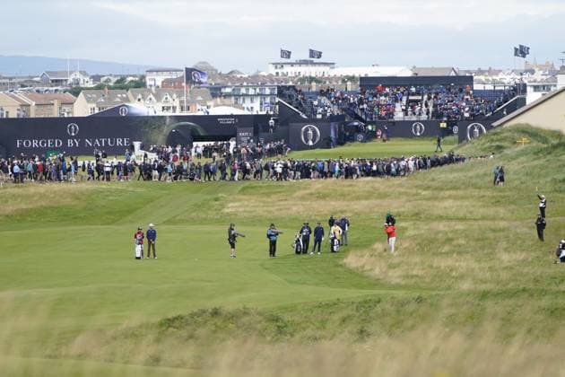 The 153rd Open Championship 2025 scenic and general view In action on the 1st hole the 2nd day TheÊ153rd Open Championship, Royal Portrush Golf Club (Dunluce Links) in Portrush, County Antrim, Northern Ireland, from Thursday, 17 July to Sunday, 20 July 2025. Copyright: xMarkxNewcombex