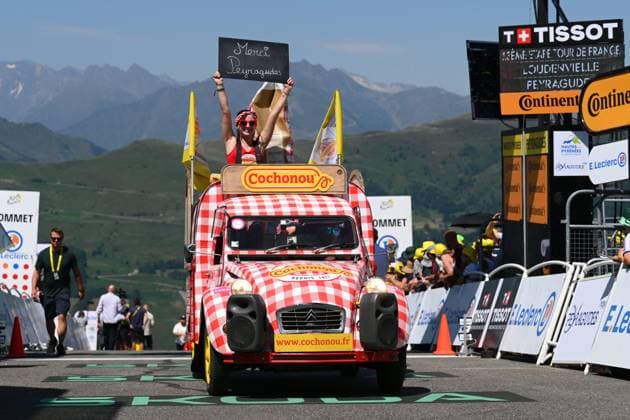 Tour de France 2025 Stage 13 PEYRAGUDES, FRANCE - JULY 18 : Illustration picture Cochonou caravan during stage 13 of the 112th edition of Tour de France an UCI World Tour 2.UWT Individual Time Trial stage for Men Elite of 11 km with start in Loudenvielle and finish in Peyragudes on July 18, 2025 in Peyragudes, France, 18 07 2025 ( Motordriver Kenny Verfaillie - Peyragudes France  Copyright: xVincentxKalutx