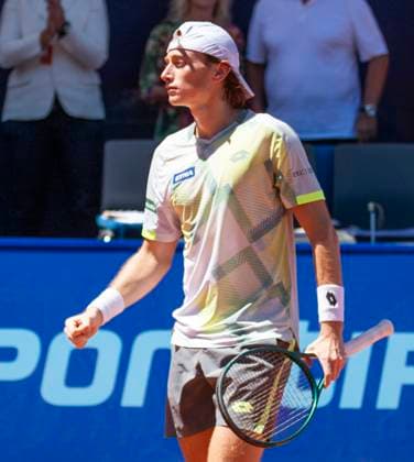 July 18, 2025, Gstaad, Bern, Switzerland: Gstaad Switzerland, 07 18 2025: IGNACIO BUSE of Peru celebrates his point during quarter-final of EFG Swiss Open Gstaad ATP, Tennis Herren 250 and took place at Roy Emerson Arena in Gstaad, which is located in the famous ski resort of Gstaad and which is located in the Bernese Oberland. Gstaad Switzerland - ZUMAd206 20250718_zip_d206_025 Copyright: xEricxDubostx