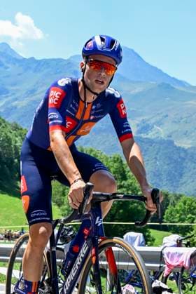 Tour de France 2025 Stage 13 PEYRAGUDES, FRANCE - JULY 18 : Naberman Tim (NED) of Team Picnic PostNL in action during stage 13 of the 112th edition of Tour de France an UCI World Tour 2.UWT Individual Time Trial stage for Men Elite of 11 km with start in Loudenvielle and finish in Peyragudes on July 18, 2025 in Peyragudes, France, 18 07 2025 ( Motordriver Kenny Verfaillie - Peyragudes France  Copyright: xJanxDexMeuleneirx