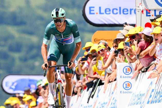 Tour de France 2025 Stage 13 PEYRAGUDES, FRANCE - JULY 18 : Milan Jonathan (BEL) of Lidl - Trek at the finish line during stage 13 of the 112th edition of Tour de France an UCI World Tour 2.UWT Individual Time Trial stage for Men Elite of 11 km with start in Loudenvielle and finish in Peyragudes on July 18, 2025 in Peyragudes, France, 18 07 2025 ( Motordriver Kenny Verfaillie - Peyragudes France  Copyright: xVincentxKalutx