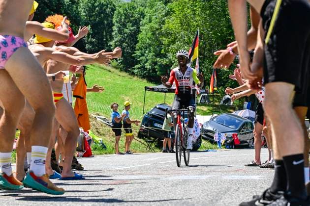 Tour de France 2025 Stage 13 PEYRAGUDES, FRANCE - JULY 18 : Girmay Biniam (ERI) of Intermarche - Wanty in action during stage 13 of the 112th edition of Tour de France an UCI World Tour 2.UWT Individual Time Trial stage for Men Elite of 11 km with start in Loudenvielle and finish in Peyragudes on July 18, 2025 in Peyragudes, France, 18 07 2025 ( Motordriver Kenny Verfaillie - Peyragudes France  Copyright: xJanxDexMeuleneirx