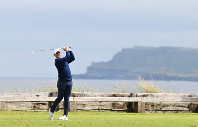 Rory McIlroy on the 6th Tee The Open Championship, Day Two, Golf, Royal Portrush Golf Club, Portrush, Northern Ireland, UK - 18 Jul 2025 EDITORIAL USE ONLY No use with unauthorised audio, video, data, fixture lists, club league logos or live services. Online in-match use limited to 120 images, no video emulation. No use in betting, games or single club league player publications.  Copyright: xGreigxCowie Shutterstockx 15402506ag