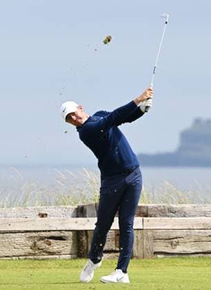 Rory McIlroy on the 6th Tee The Open Championship, Day Two, Golf, Royal Portrush Golf Club, Portrush, Northern Ireland, UK - 18 Jul 2025 EDITORIAL USE ONLY No use with unauthorised audio, video, data, fixture lists, club league logos or live services. Online in-match use limited to 120 images, no video emulation. No use in betting, games or single club league player publications.  Copyright: xGreigxCowie Shutterstockx 15402506ah