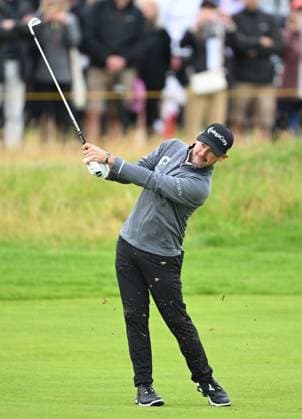 Brian Harman on the 1st fairway The Open Championship, Day Two, Golf, Royal Portrush Golf Club, Portrush, Northern Ireland, UK - 18 Jul 2025 EDITORIAL USE ONLY No use with unauthorised audio, video, data, fixture lists, club league logos or live services. Online in-match use limited to 120 images, no video emulation. No use in betting, games or single club league player publications.  Copyright: xGreigxCowie Shutterstockx 15402506bb